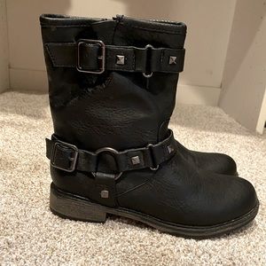 Skechers black moto combat motorcycle boots. Size 7.
